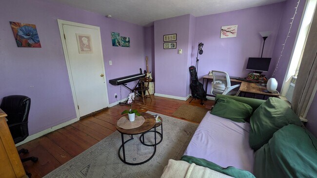 Photo - 40 Bristol St Unit 2R