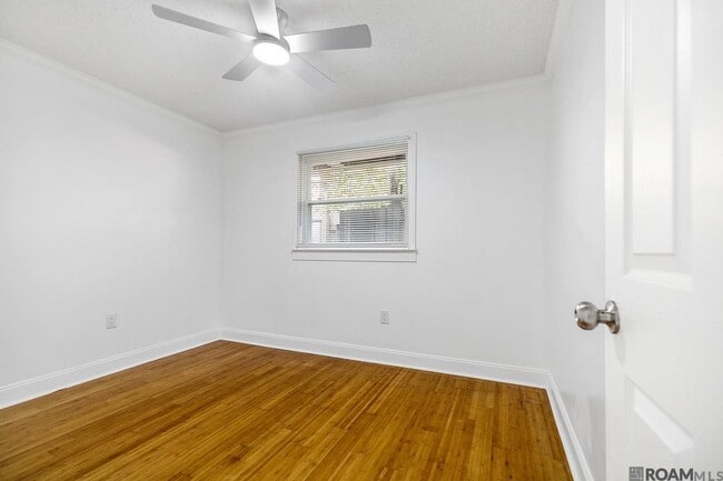 Photo - 474 W Grant St