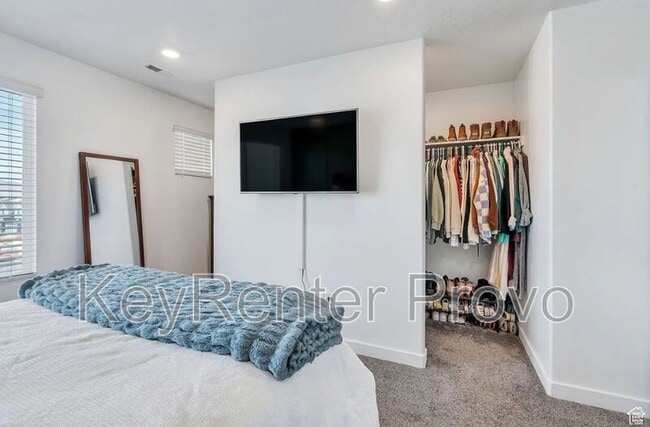 Photo - 1116 E Yard Row