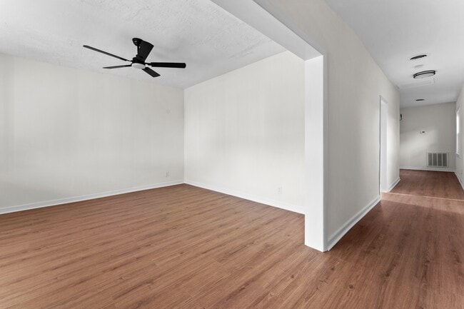 Photo - Trek Rentals