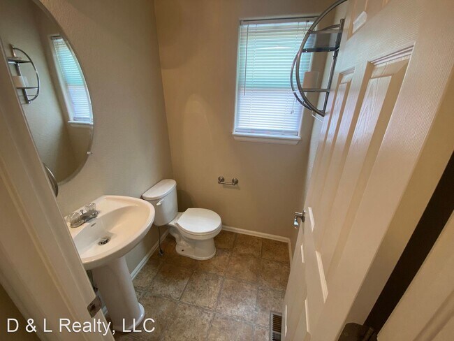 Photo - 3 br, 3 bath House - 10644 Deer Meadow Cir