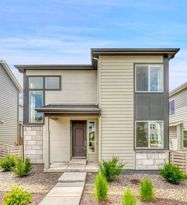Building Photo - 8911 Eagle River St Rental