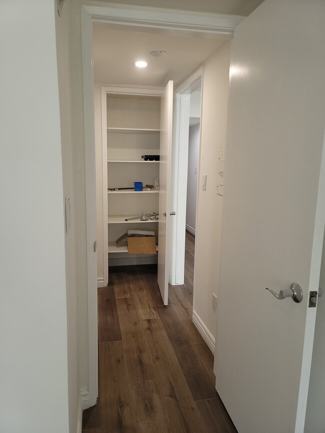 Photo - 15248 Dickens St Unidad #310