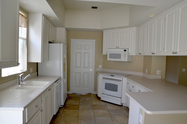 Photo - Nice 3 Bedroom / 2 Bath House with Private Pool in Gated VillageWalk of Lake Nona