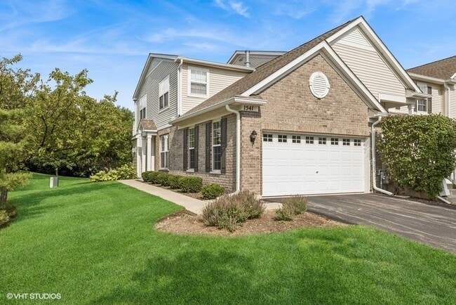 Photo - 1541 Millbrook Dr House