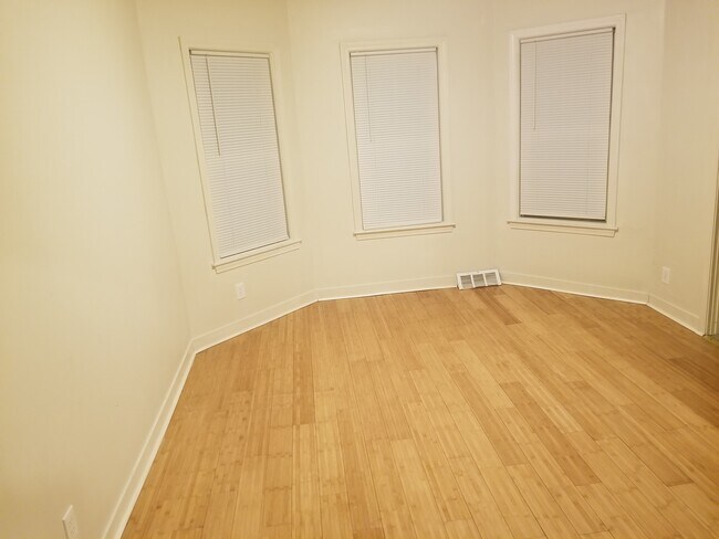Photo - 24 Turner St Unit #1