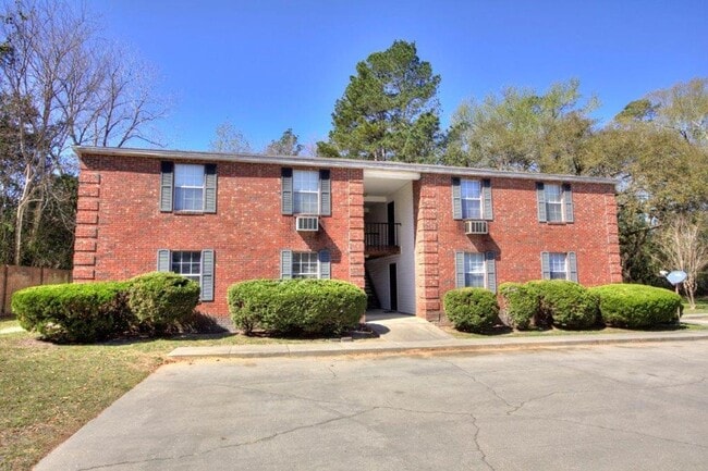 Engleside Apartments