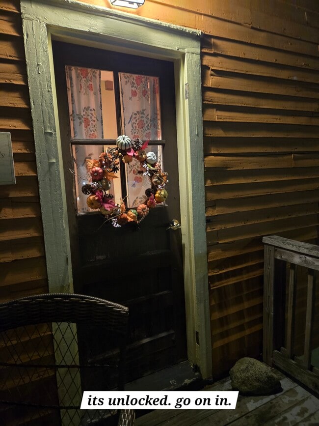 Photo - 68 E Main St Unidad 68 E. Main Street, Glou M