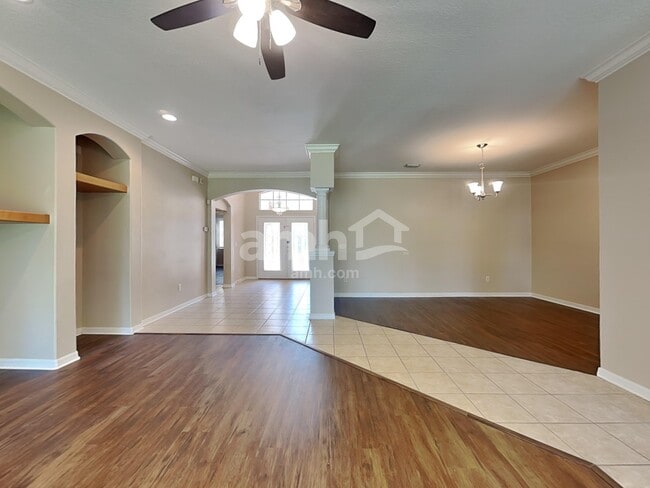 Photo - 10444 Canary Isle Dr