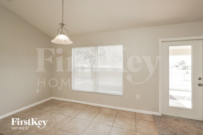 Photo - 521 NW 14th Terrace