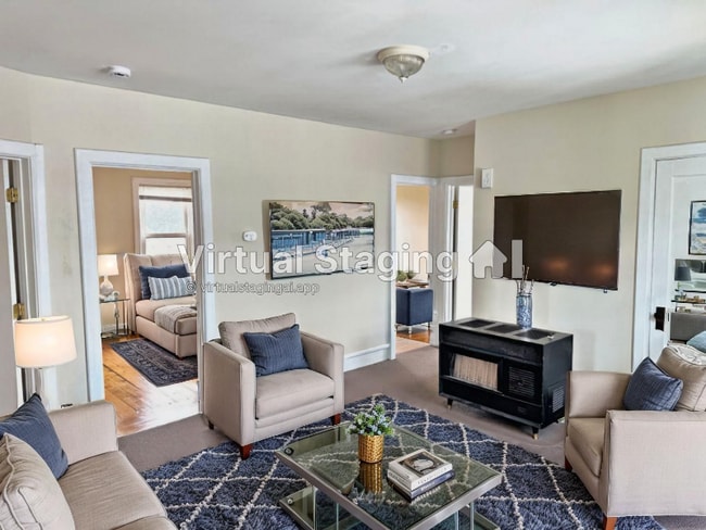 Photo - 528 Lawton St Unit 3