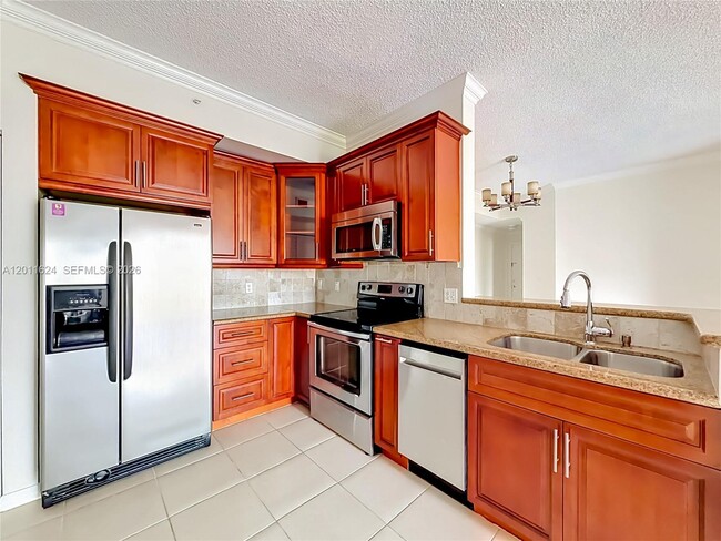Photo - 6968 SW 39th St Unit F205