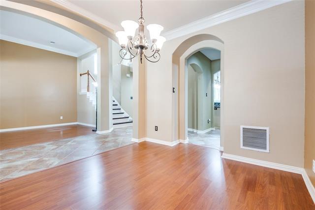Photo - 816 Pinnacle Cir