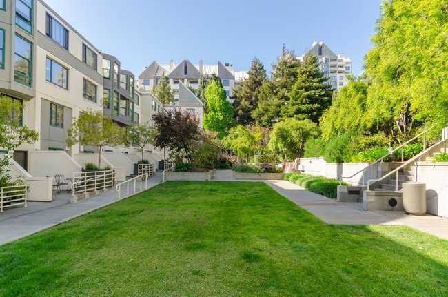 The Fillmore Center apartments — community photo
