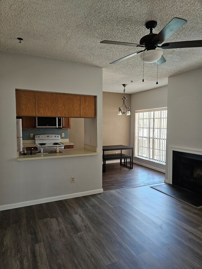 Photo - 9747 Whitehurst Dr Unit 157