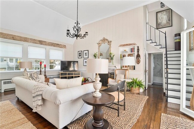 Photo - 9 Red Cross Terrace