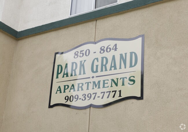 Photo - Park Grand Apartments