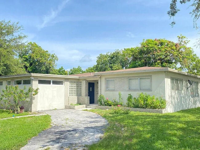 Building Photo - 50 NE 132nd Terrace