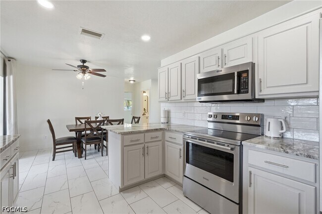 Photo - 1446 SE 13th St