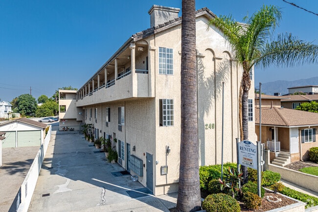 249 W Alameda Ave Burbank