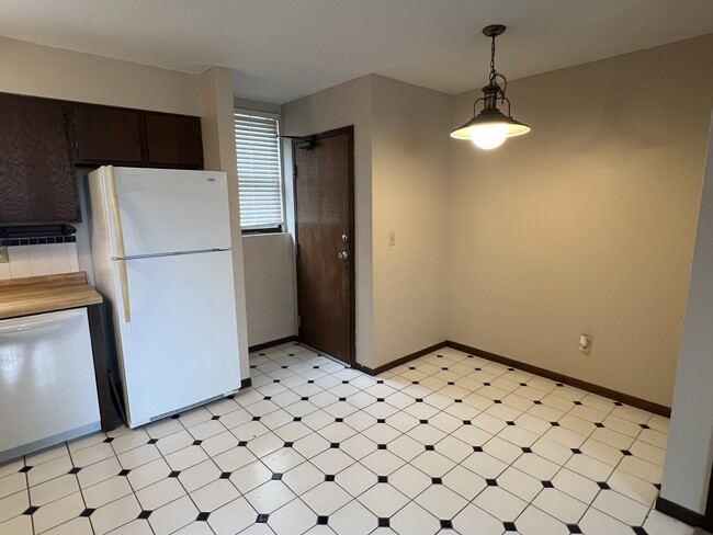 Photo - 1807 Greenfield Ln SW Unidad 1