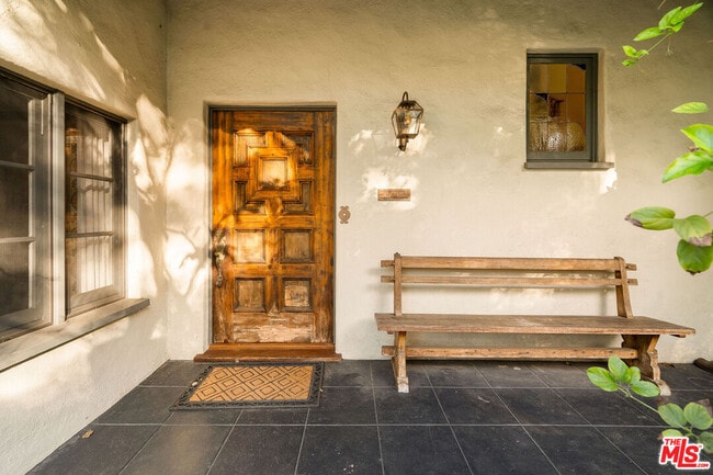 Photo - 1632 N Orange Grove Ave