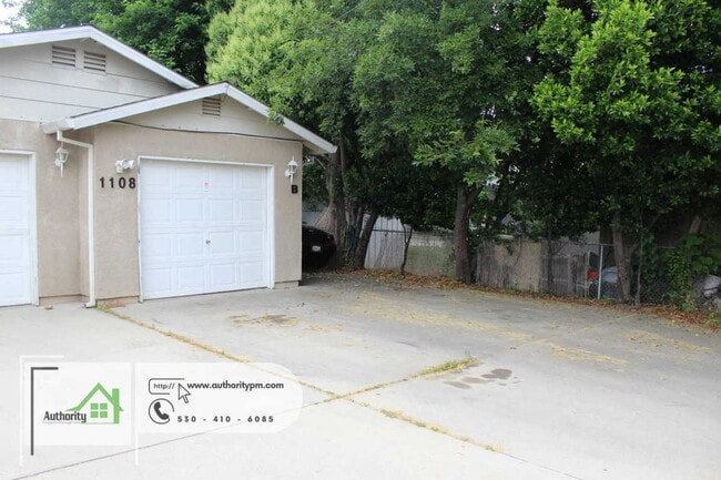 Building Photo - 1108 Grange St