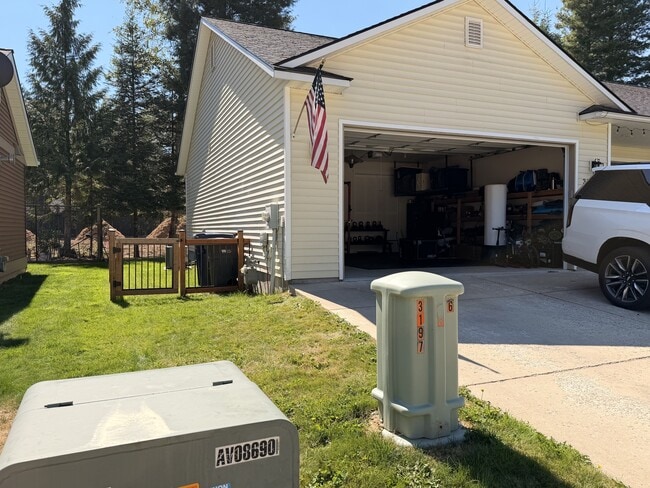 323 Huppert Ln