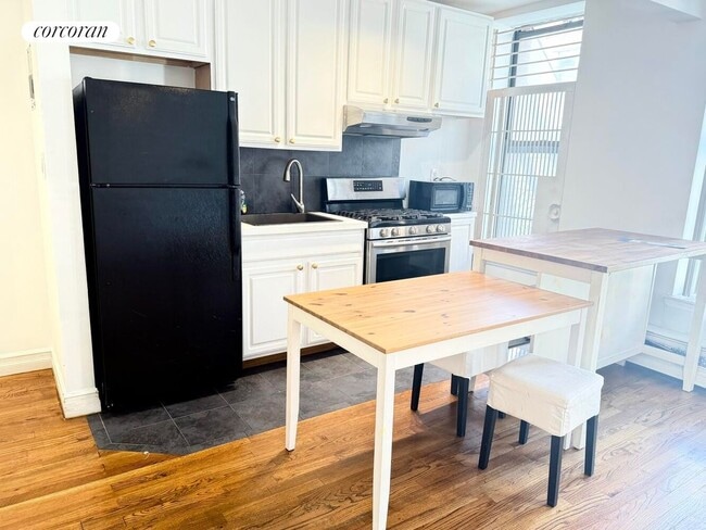 Building Photo - 536 W 163rd St Rental