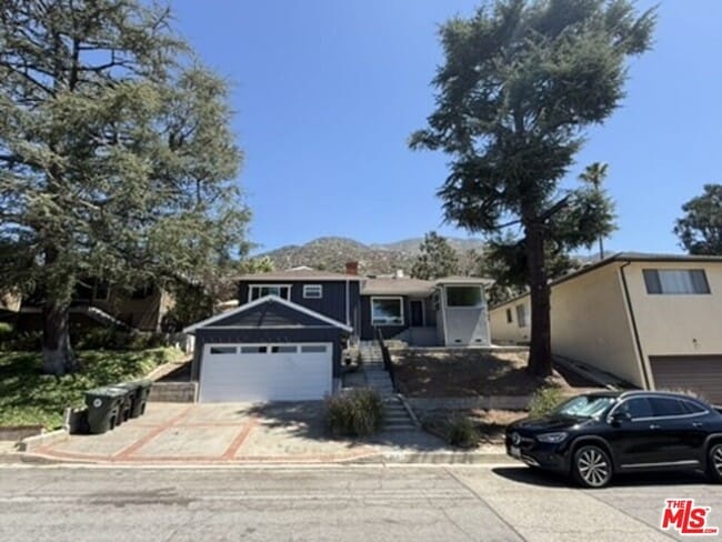 Photo - 3035 Highridge Rd Casa