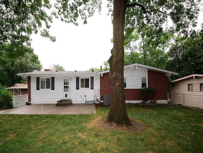 13535 Hickory Cir Rental For Rent In Omaha Ne Forrent Com