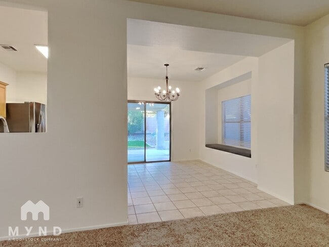 Photo - 1101 E Beth Dr