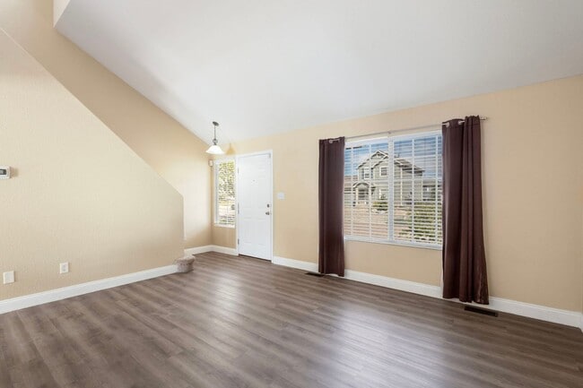 Photo - 6276 Riverdale Dr