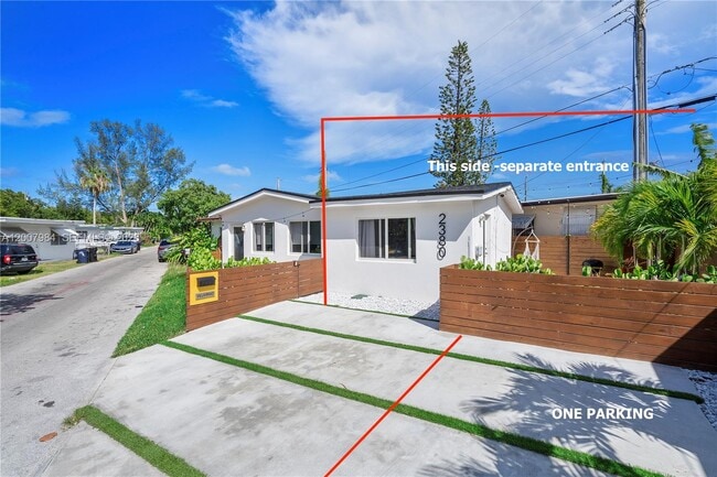 Building Photo - 2380 NE 137th St Unit RIGHT