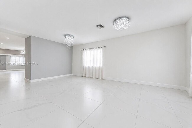 Photo - 16247 SW 92nd Terrace
