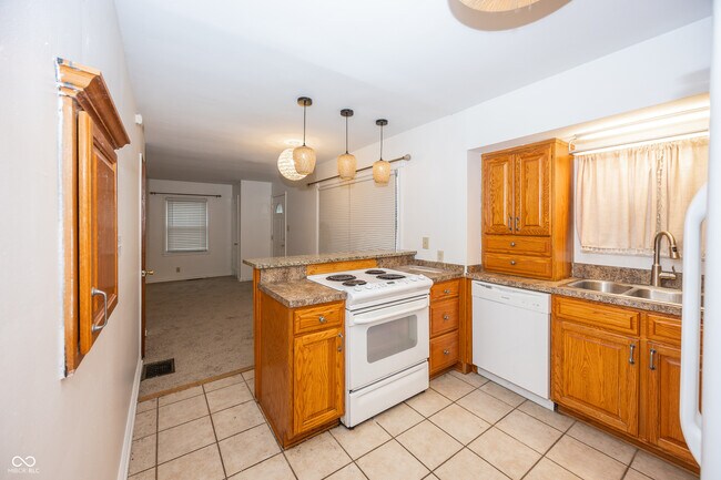 Photo - 2360 Durham Dr