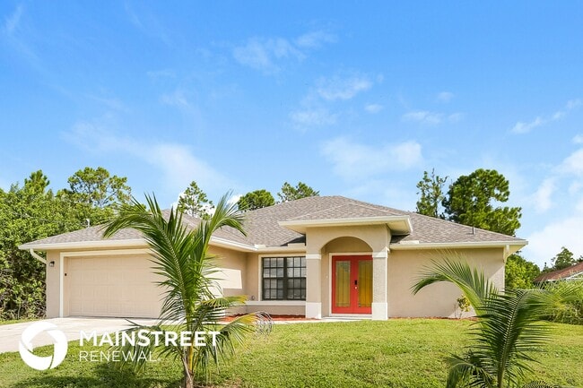 Photo - 717 Little Rock St E