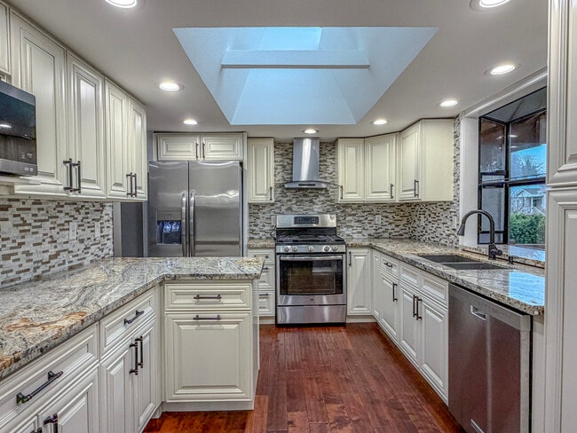 Photo - 17127 38th Ave W