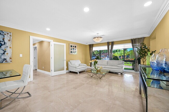 Photo - 836 Orchid Dr