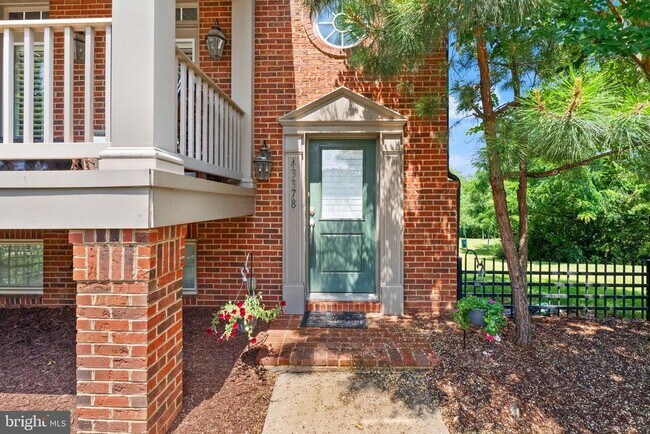 43378 Old Ryan Rd Townhome Townhome - Image 