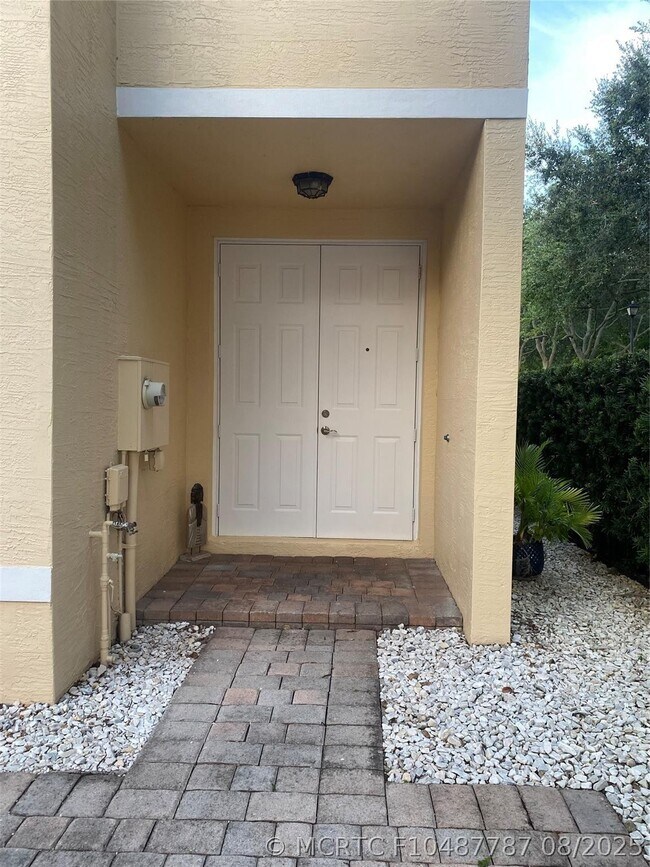6300 Landings Way