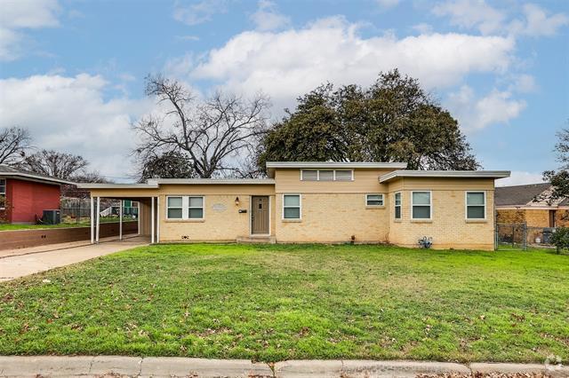 Building Photo - 3612 W Fuller Ave Rental