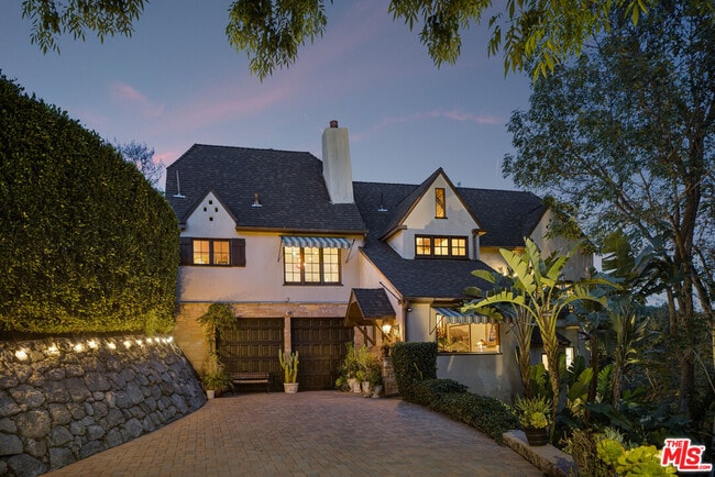 Photo - 3340 Durand Dr