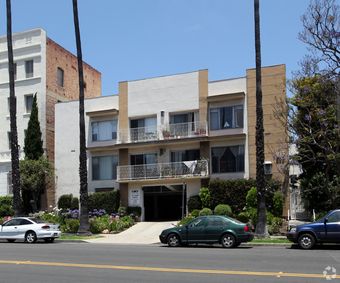 Foto principal - 835 4th St