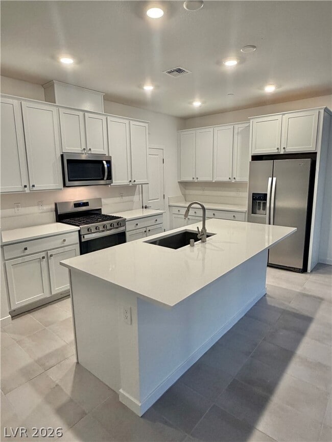 Building Photo - 11476 Panoledge Ave