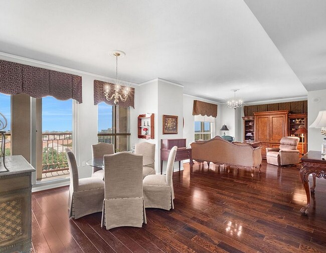 Building Photo - 1 Towers Park Ln Unit 219.2