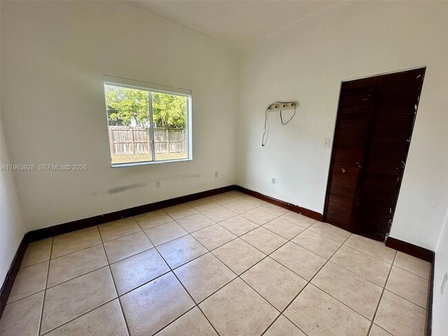Photo - 21731 SW 127th Ct Unit side efficiency