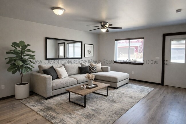 Photo - 1303 Westwood Cir