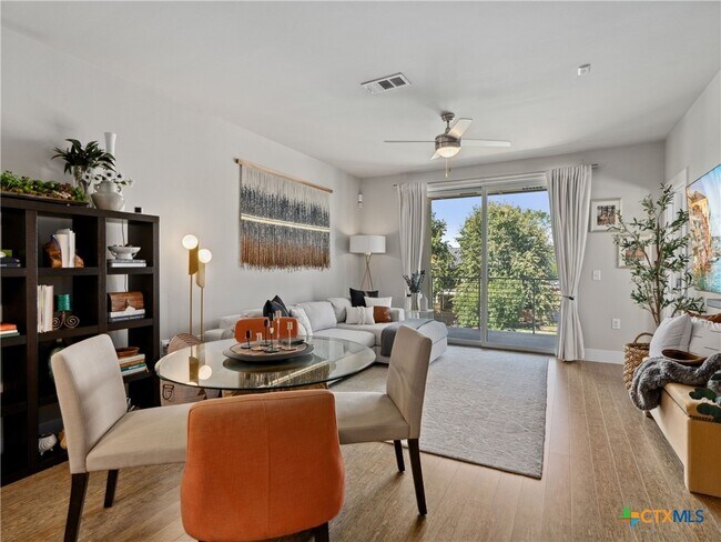 Photo - 2724 Treble Ln Condo Unit 324