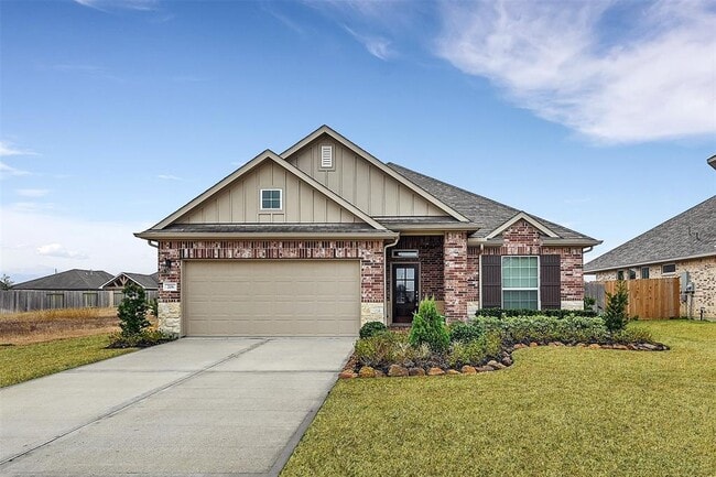 Building Photo - 206 Brazos Dr Rental